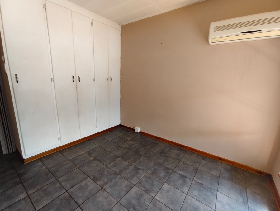 To Let 2 Bedroom Property for Rent in Wilgehof Free State